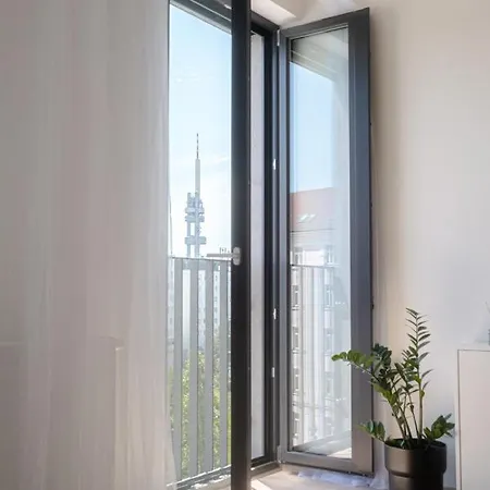 Апартаменты Newly Built In Vibrant Neighbourhood *