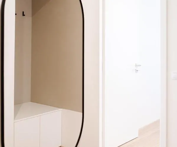 Newly Built In Vibrant Neighbourhood * Prague