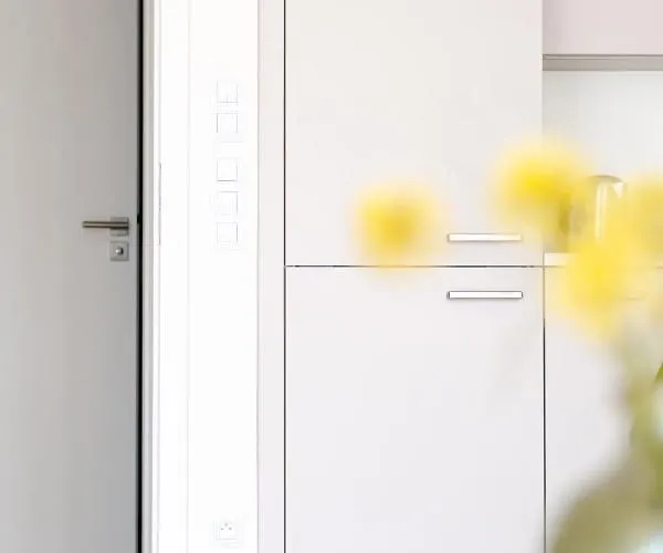 Newly Built In Vibrant Neighbourhood Apartment