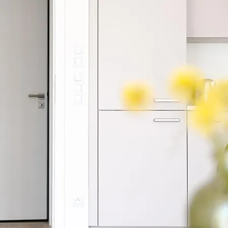 Newly Built In Vibrant Neighbourhood Apartman